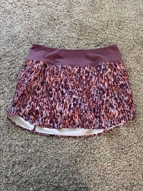 Athleta Run With It 14” Skort size Medium